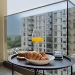 Nexus Olive Plaza With Parking Apartamento Bucareste